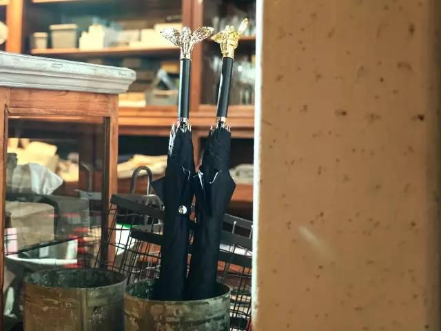 太陽(yáng)傘廠家